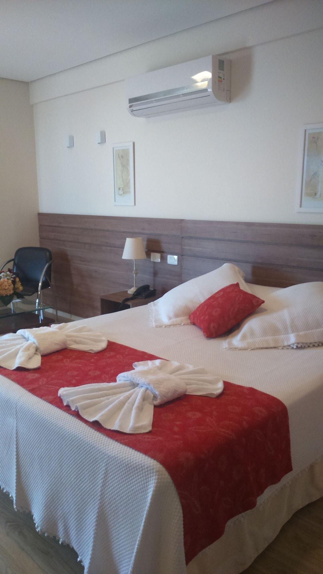 Hotel Metropolitan Κάμπο Γκράντε Εξωτερικό φωτογραφία