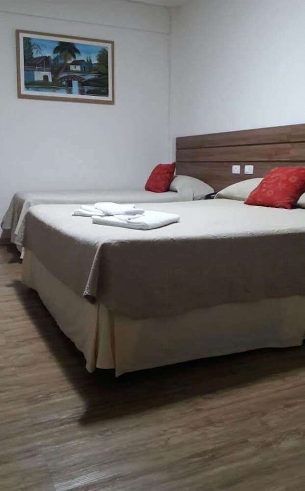Hotel Metropolitan Κάμπο Γκράντε Εξωτερικό φωτογραφία