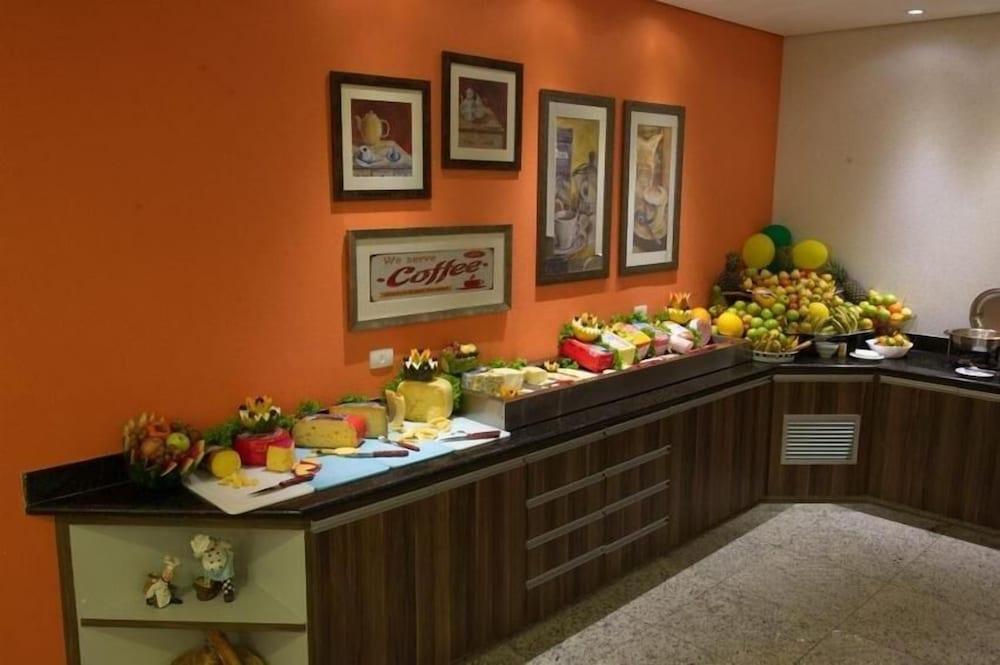 Hotel Metropolitan Κάμπο Γκράντε Εξωτερικό φωτογραφία