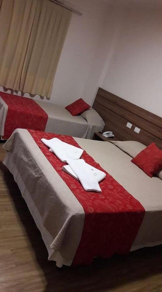 Hotel Metropolitan Κάμπο Γκράντε Εξωτερικό φωτογραφία
